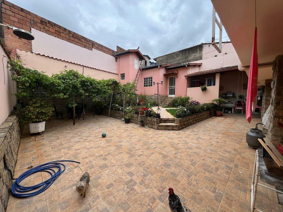Casa, Diamante, 4 Quartos, 2 Vagas, 1 Suíte