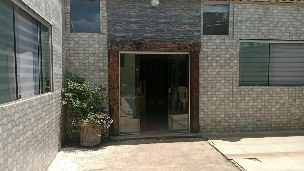 Casa, Vista Alegre, 2 Quartos, 2 Vagas