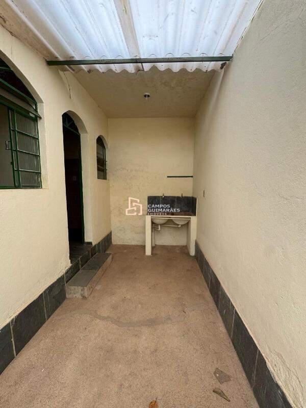Casa, Bosque de Ibirité, 1 Quarto, 1 Vaga