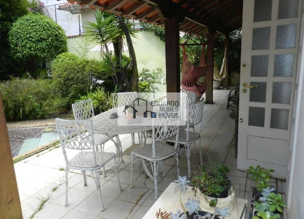 Casa, Santa Lúcia, 6 Quartos, 10 Vagas, 3 Suítes