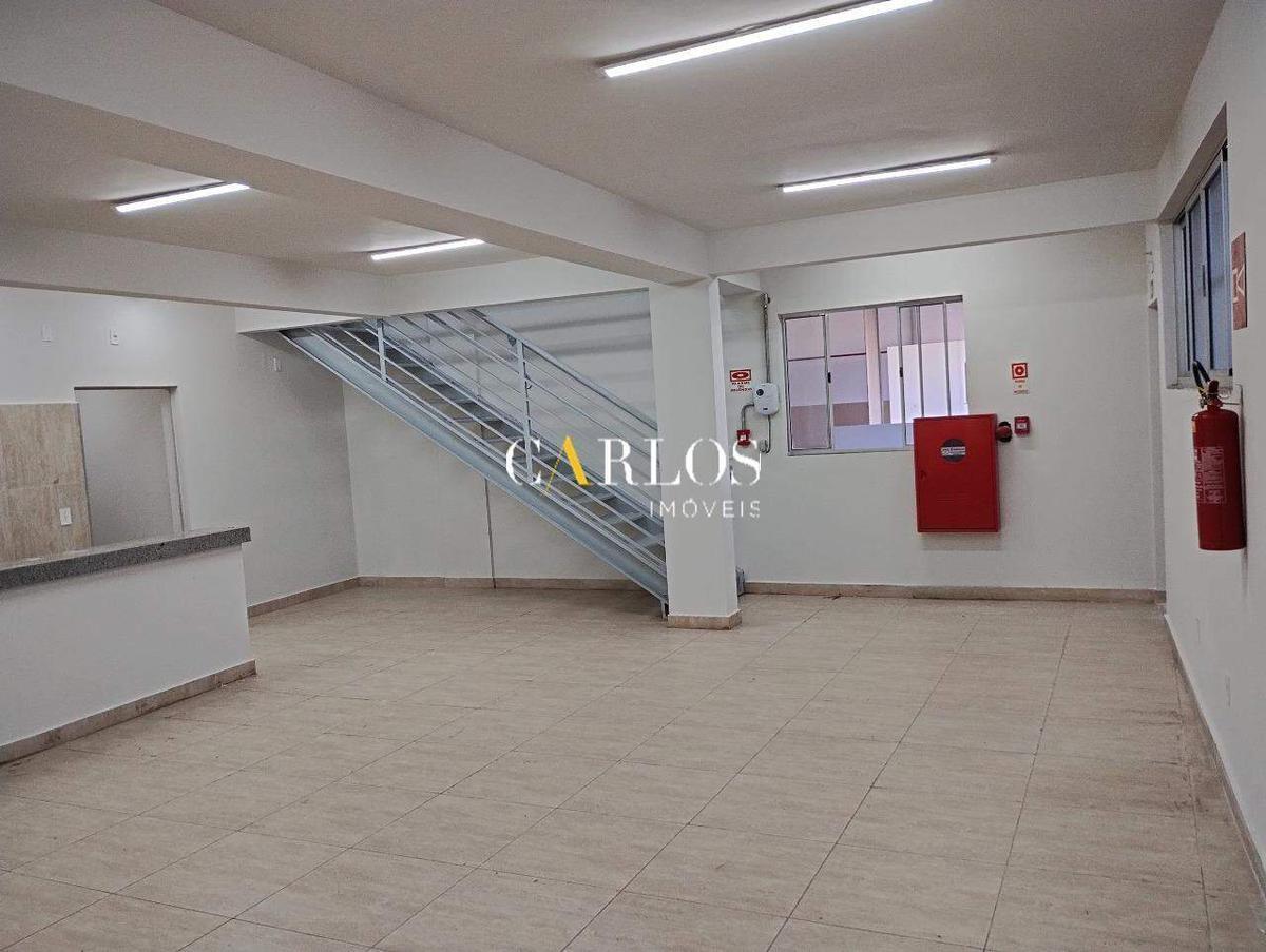Galpão, Do Comércio