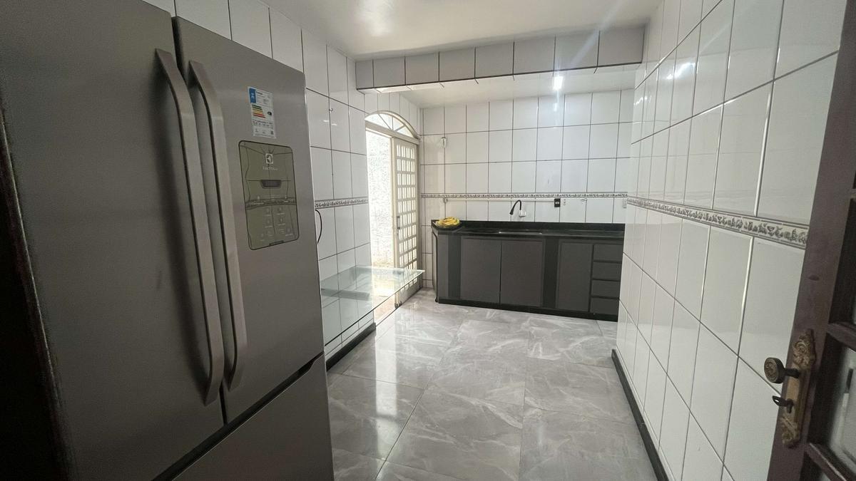 Casa, Alípio de Melo, 4 Quartos, 3 Vagas, 2 Suítes
