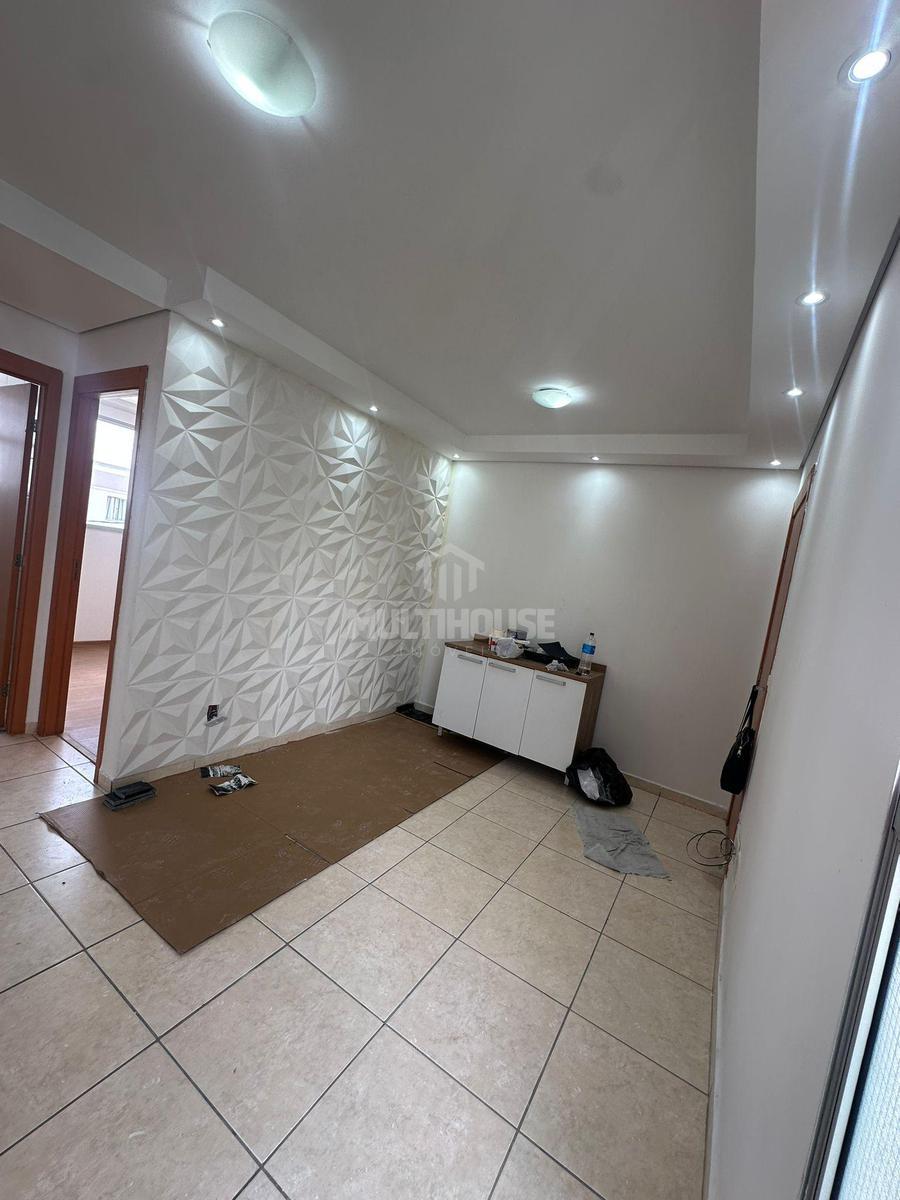 Apartamento, Cabral, 2 Quartos, 1 Vaga