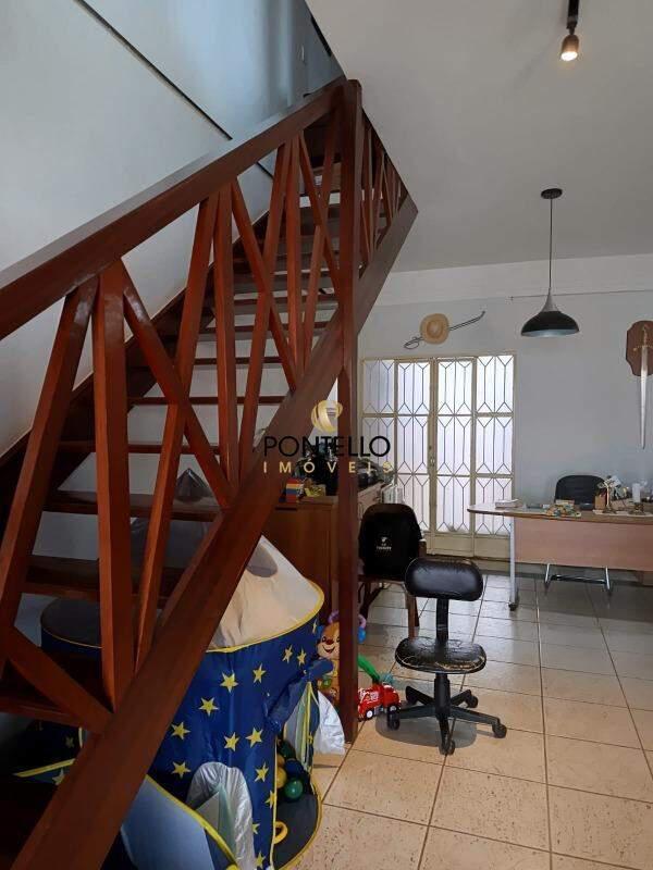 Casa, Recanto da Serra, 6 Quartos, 2 Vagas, 1 Suíte