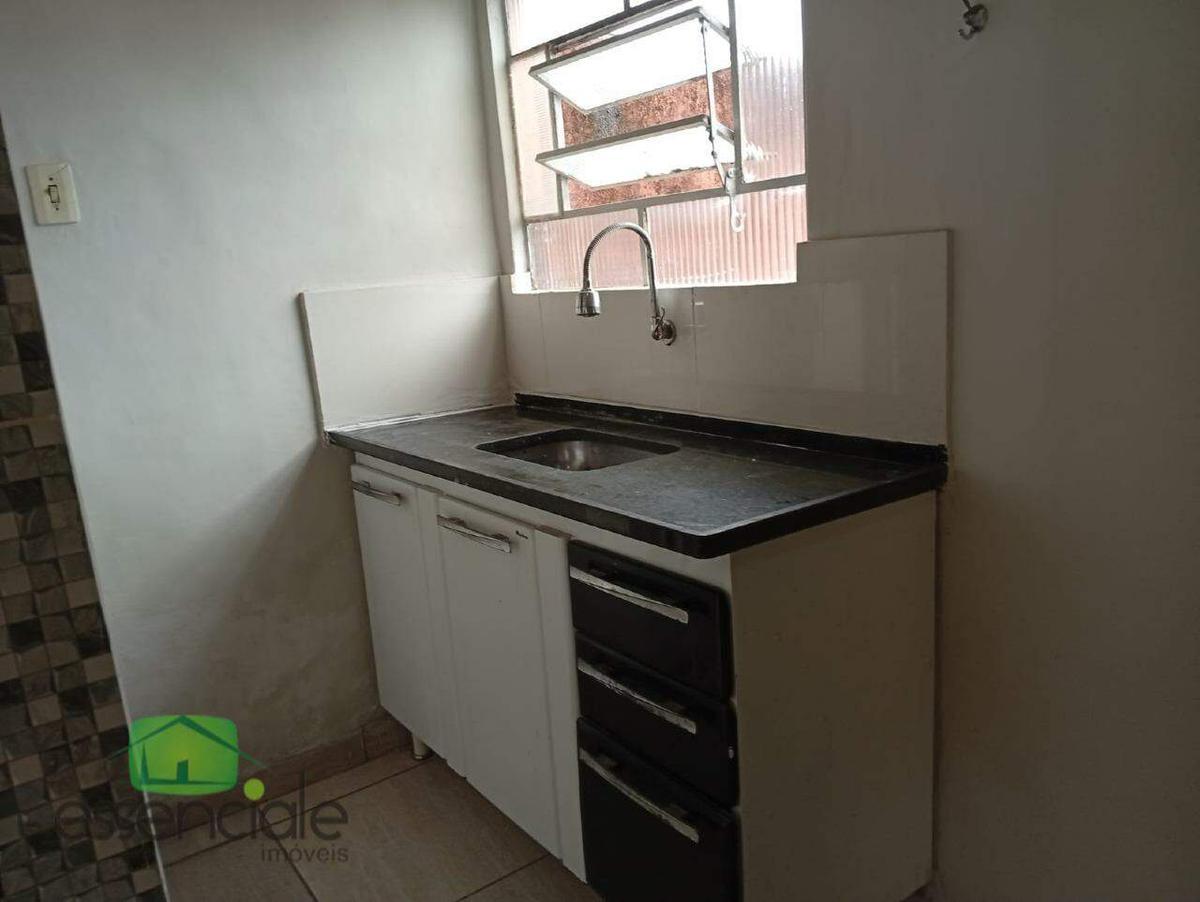 Casa, Bandeirantes, 1 Quarto, 0 Vaga