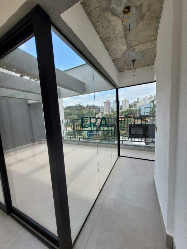 Cobertura, Luxemburgo, 3 Quartos, 2 Vagas, 2 Suítes