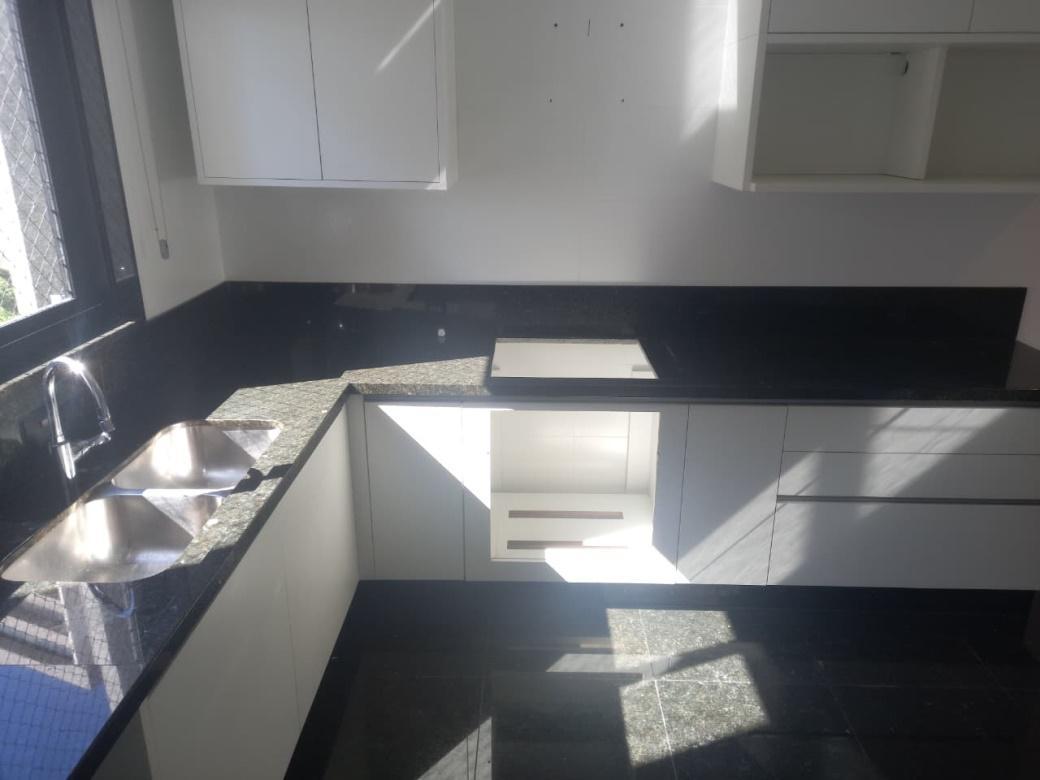 Apartamento, Serra, 4 Quartos, 4 Vagas, 3 Suítes