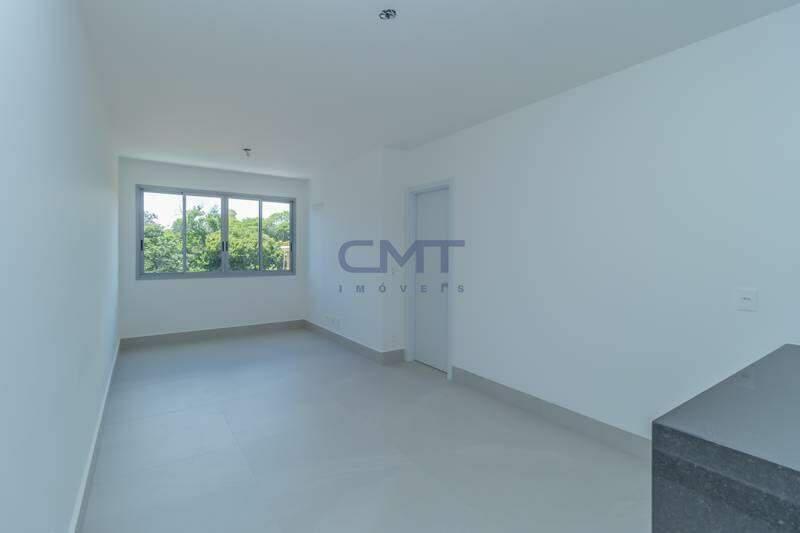 Apartamento, Sagrada Família, 3 Quartos, 2 Vagas, 1 Suíte