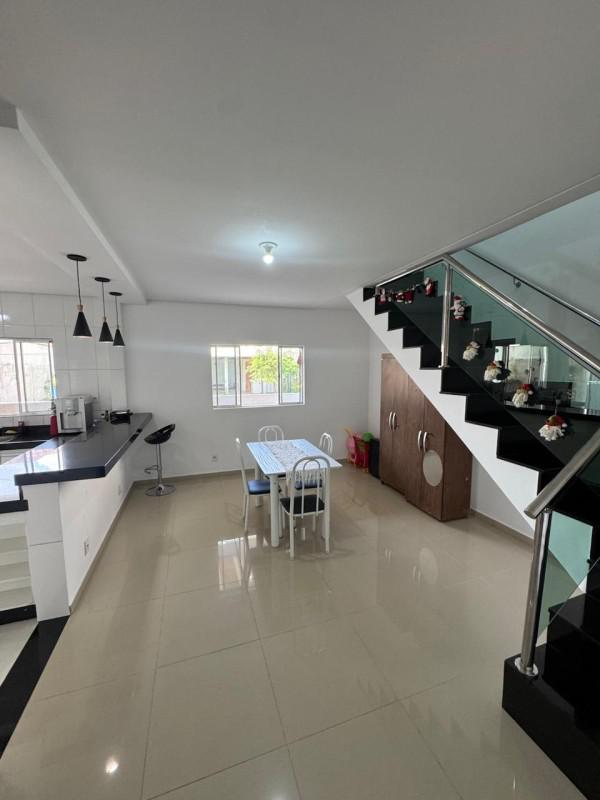 Casa, Masterville, 3 Quartos, 5 Vagas, 1 Suíte