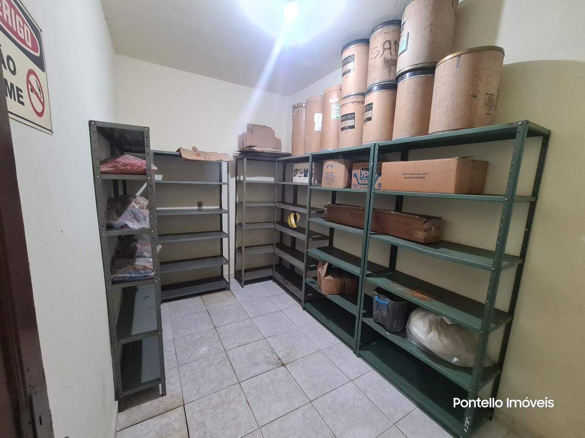 Prédio, Renascença, 8 Quartos, 2 Vagas