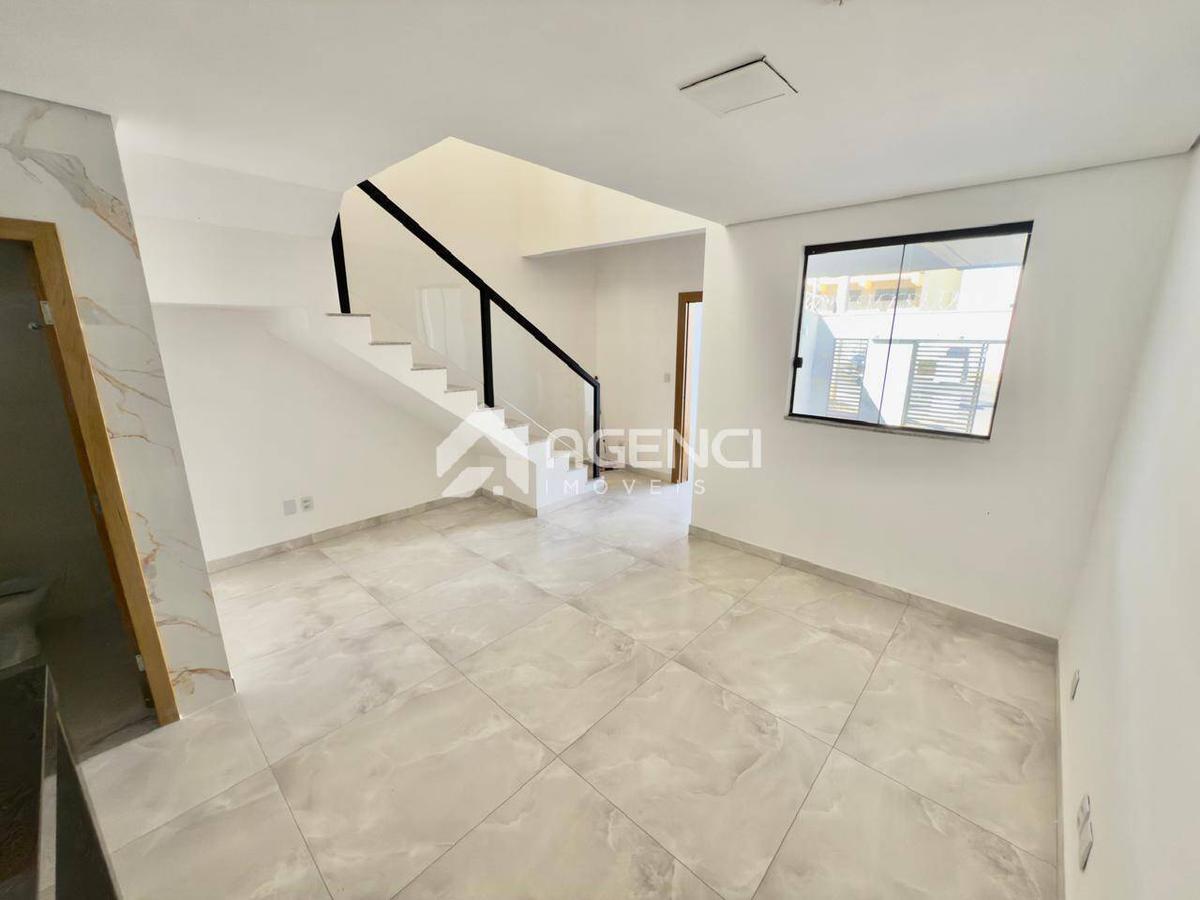 Casa, Cabral, 3 Quartos, 0 Vaga, 1 Suíte