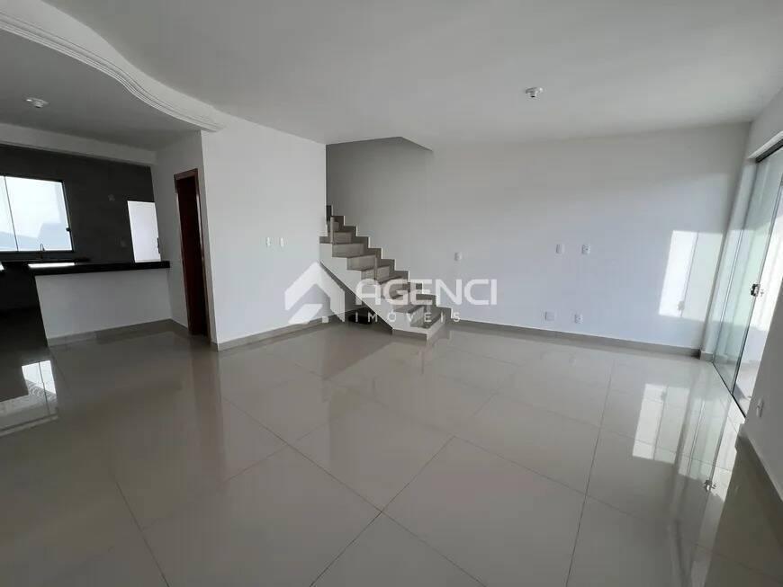 Casa, Vale das Orquídeas, 3 Quartos, 0 Vaga, 1 Suíte