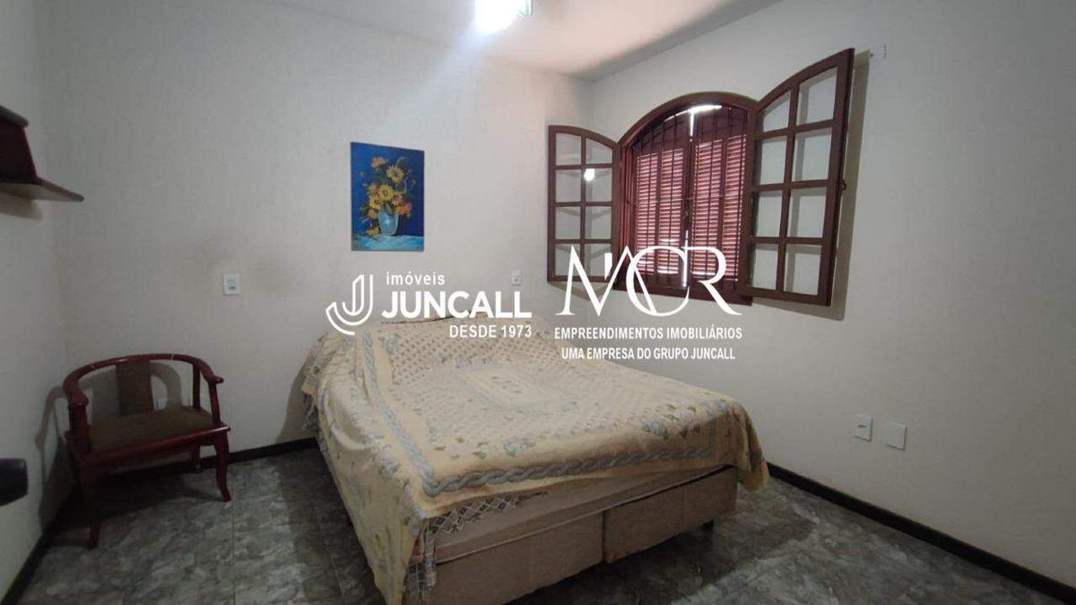 Casa, Santa Branca, 4 Quartos, 3 Vagas, 1 Suíte