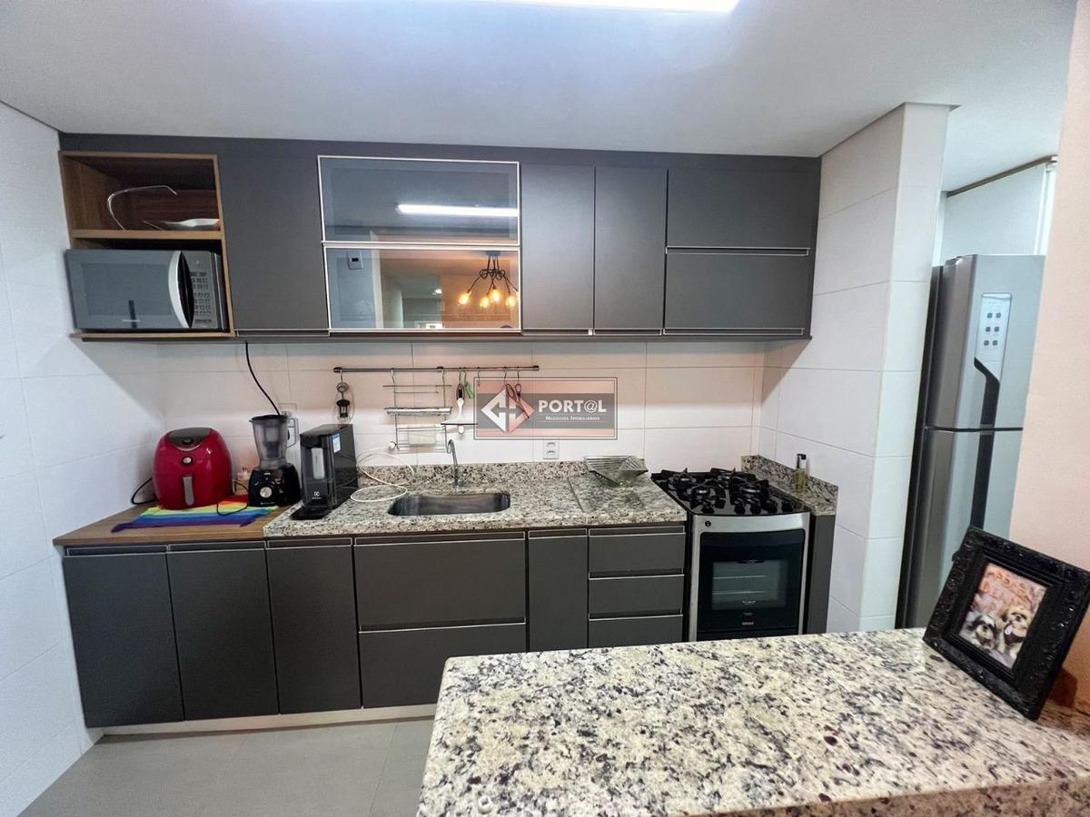 Apartamento, Ana Lúcia, 2 Quartos, 2 Vagas, 1 Suíte