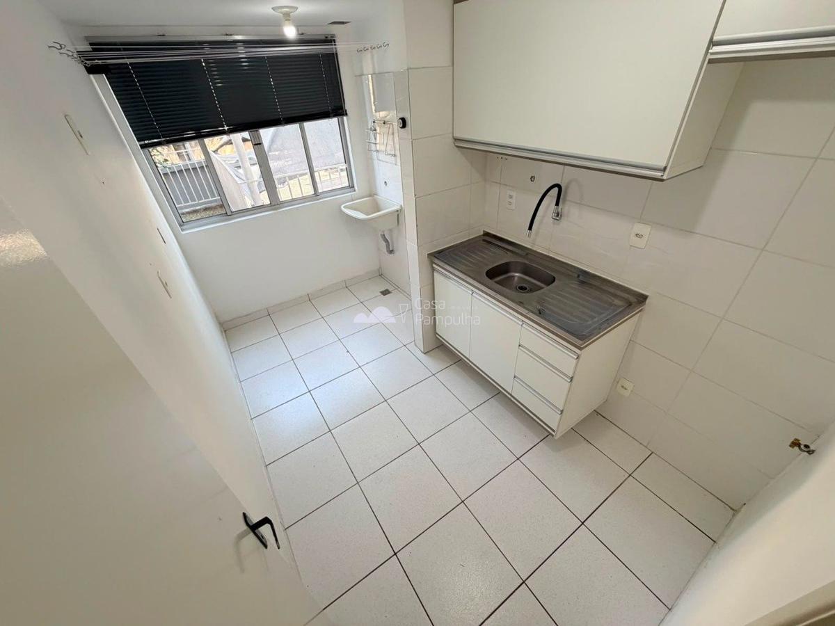 Apartamento, Santa Mônica, 2 Quartos, 1 Vaga