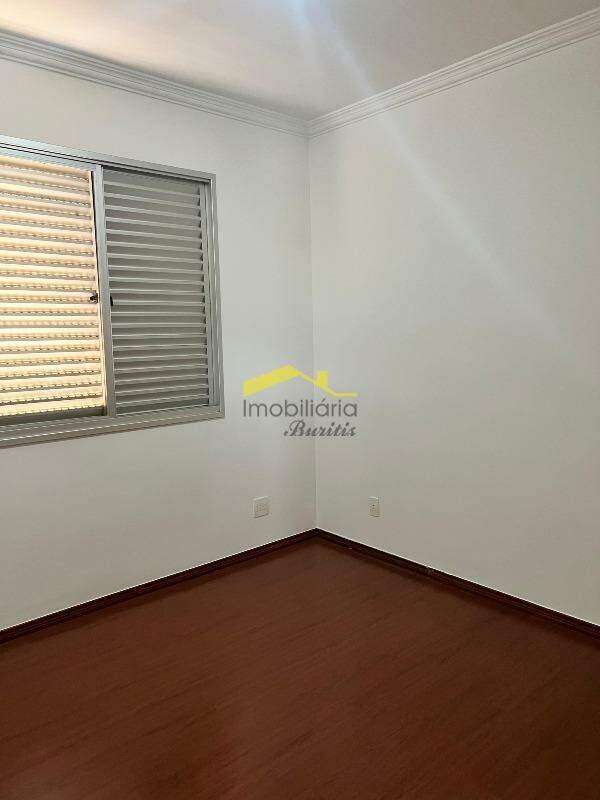 Apartamento, Estoril, 2 Quartos, 2 Vagas, 1 Suíte