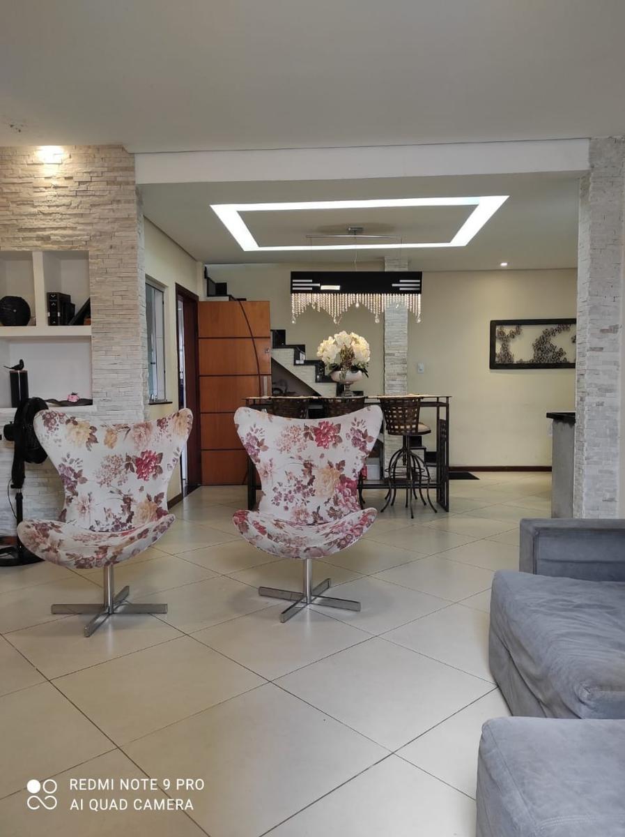 Casa, Céu Azul, 3 Quartos, 2 Vagas, 2 Suítes