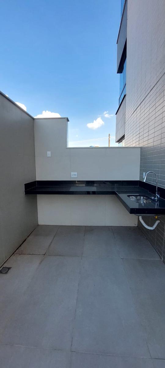 Apartamento, Serrano, 3 Quartos, 2 Vagas, 1 Suíte