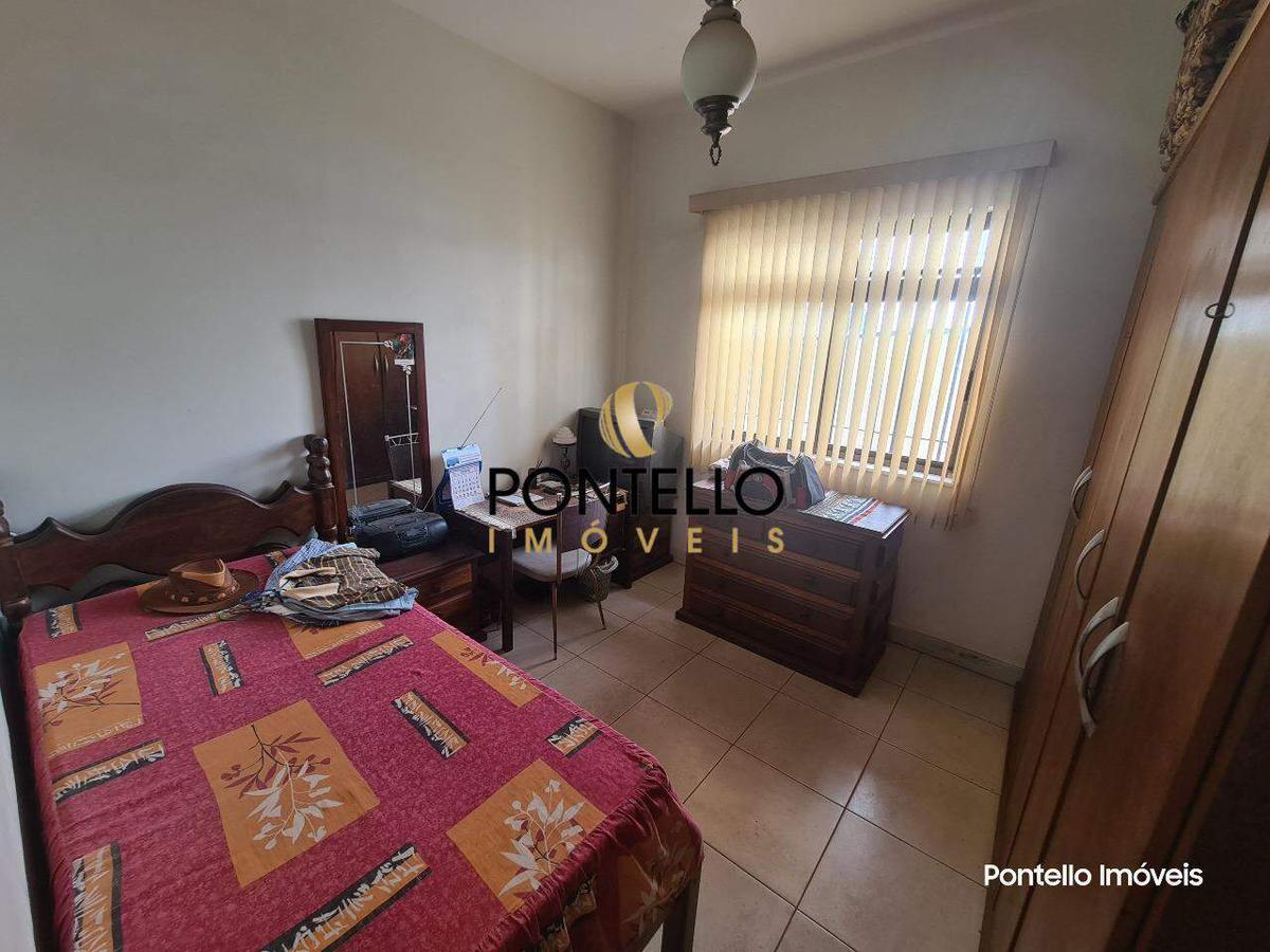 Casa, Santa Efigênia, 3 Quartos, 4 Vagas, 1 Suíte