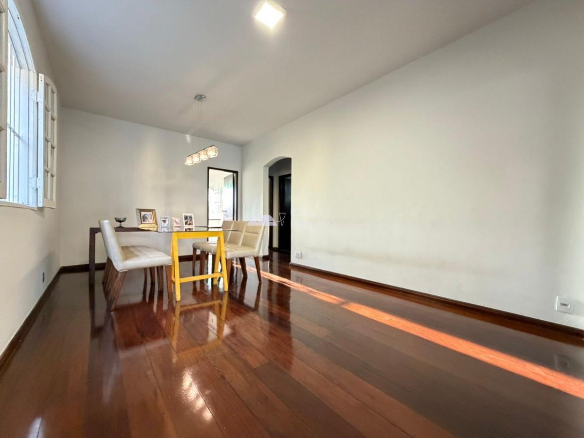 Casa, Santa Amélia, 5 Quartos, 4 Vagas, 1 Suíte