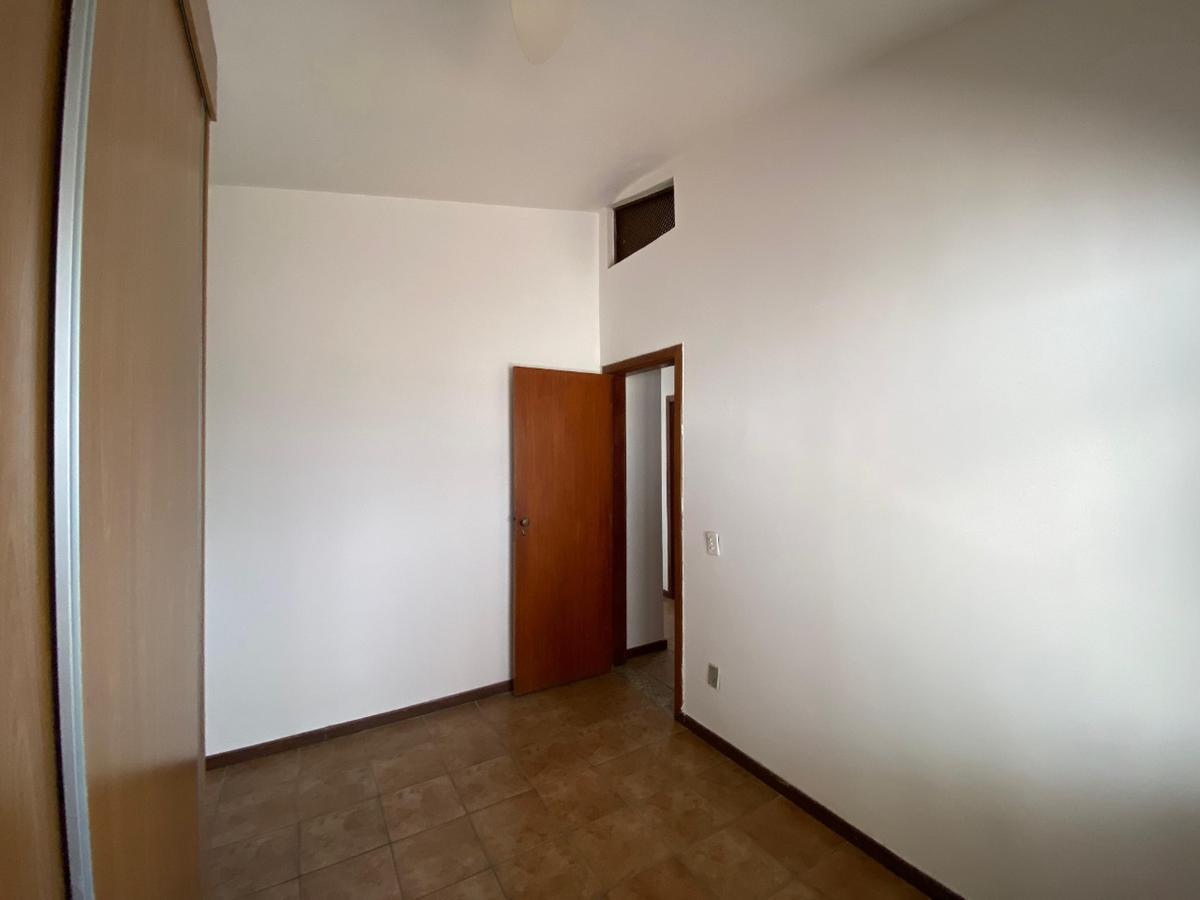 Casa, Nacional, 4 Quartos, 4 Vagas, 2 Suítes
