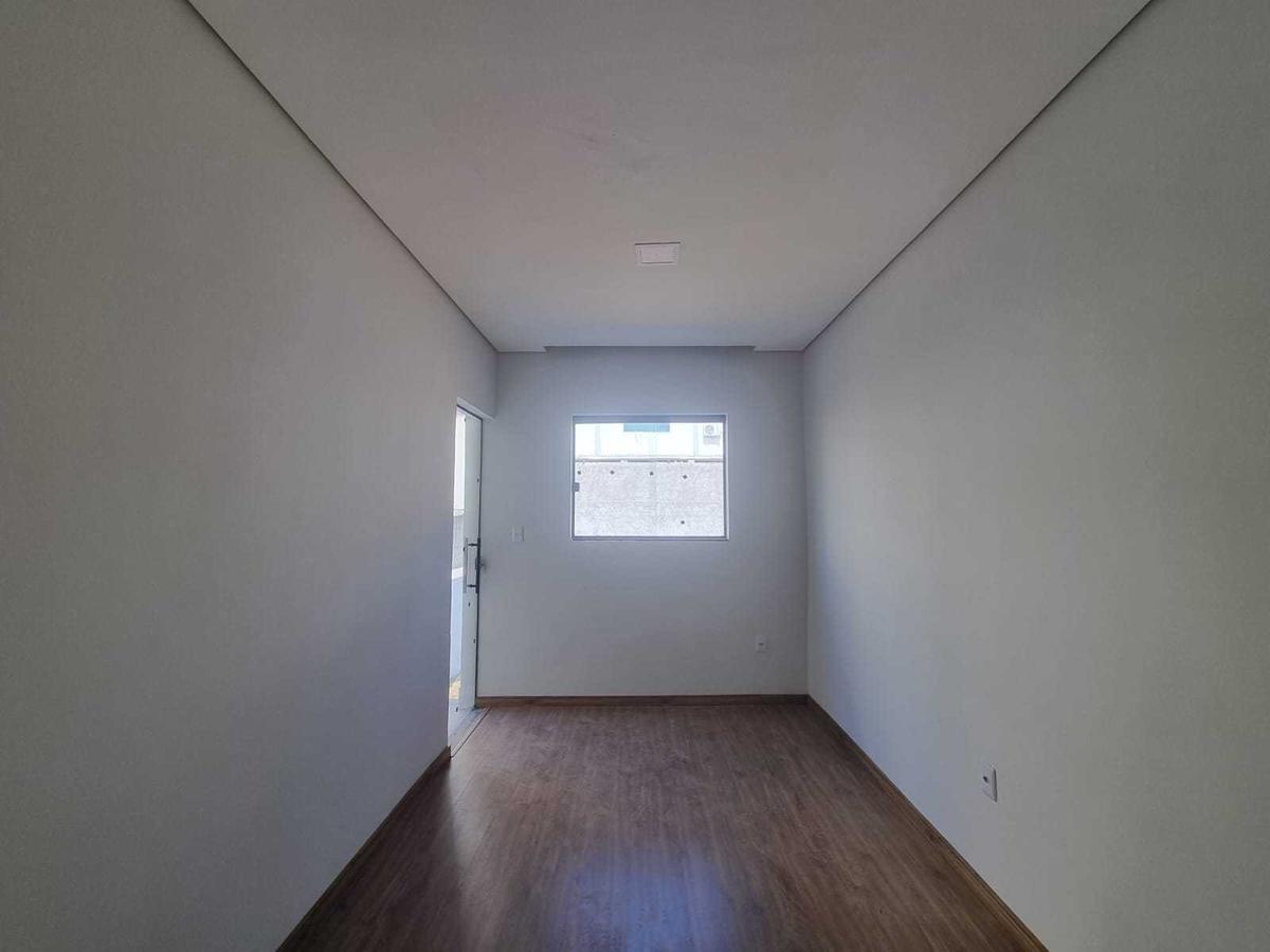 Casa, Jardim Riacho das Pedras, 3 Quartos, 4 Vagas, 1 Suíte