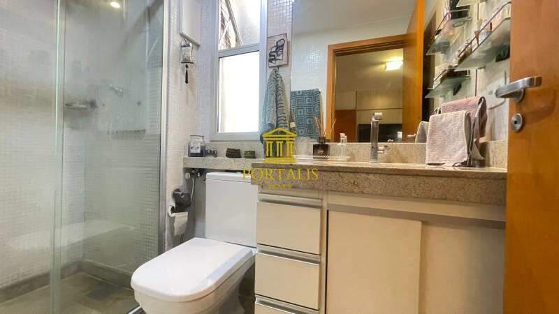Apartamento, Funcionários, 3 Quartos, 2 Vagas, 1 Suíte