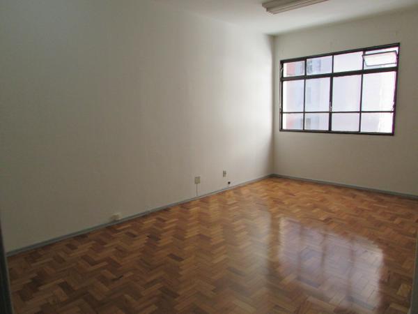 Conjunto de Salas, Centro