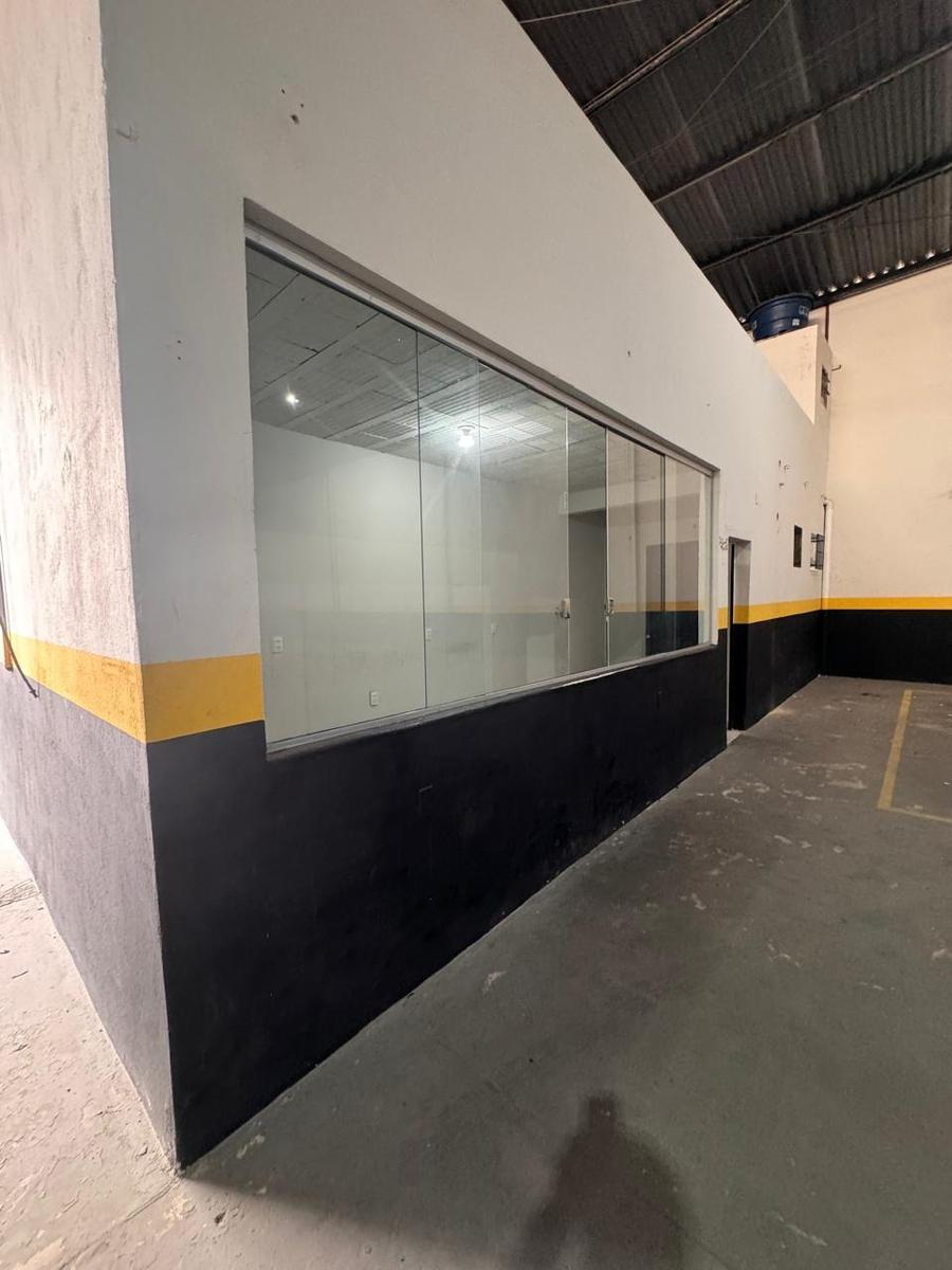 Galpão, Ouro Preto, 0 Quarto, 0 Vaga