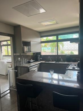Apartamento, Belvedere, 4 Quartos, 3 Suítes