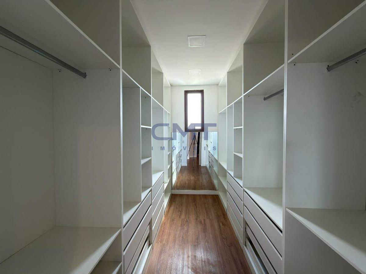 Casa, Alphaville, 4 Quartos, 4 Vagas, 3 Suítes