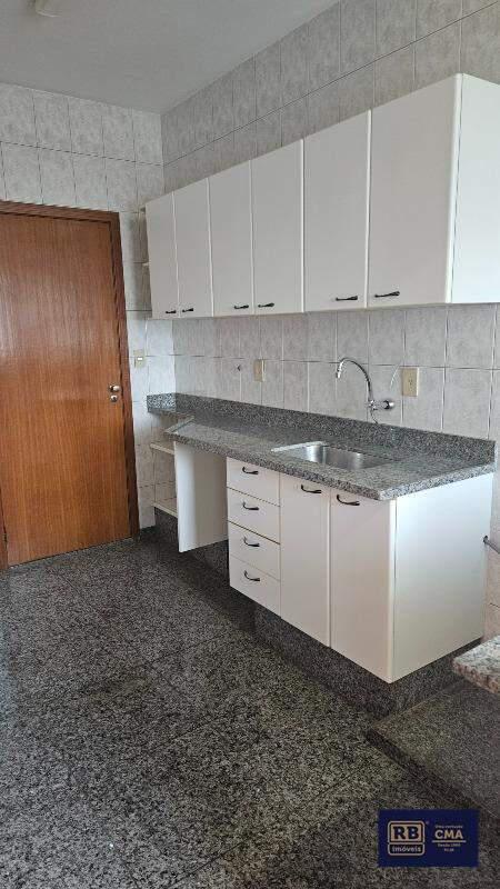 Apartamento, Savassi, 3 Quartos, 2 Vagas, 1 Suíte
