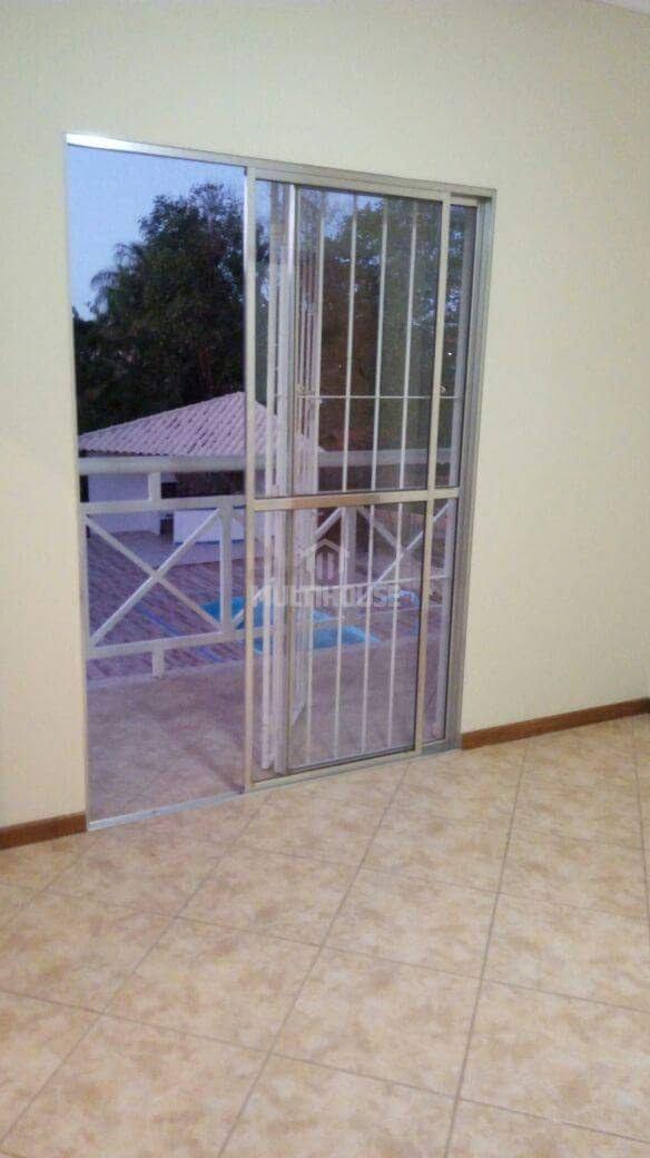 Casa, Centro, 4 Quartos, 5 Vagas, 1 Suíte