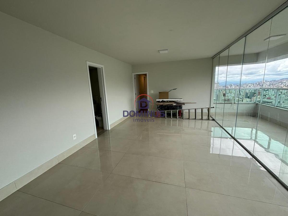 Apartamento, Luxemburgo, 3 Quartos, 5 Vagas, 2 Suítes