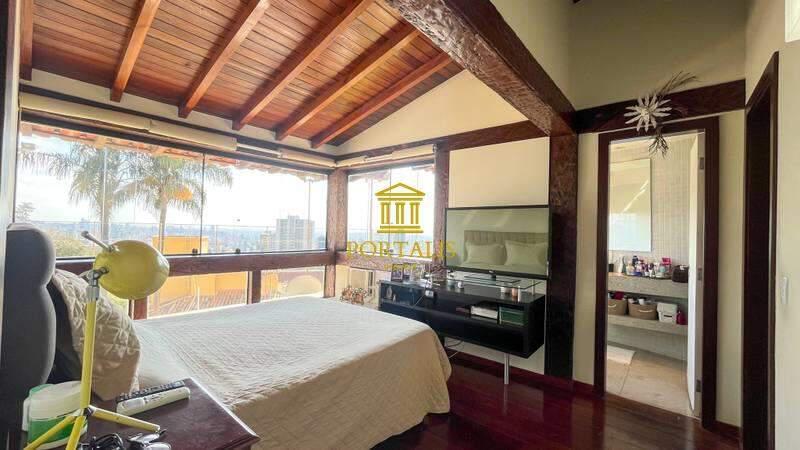 Casa, Mangabeiras, 4 Quartos, 4 Vagas, 2 Suítes