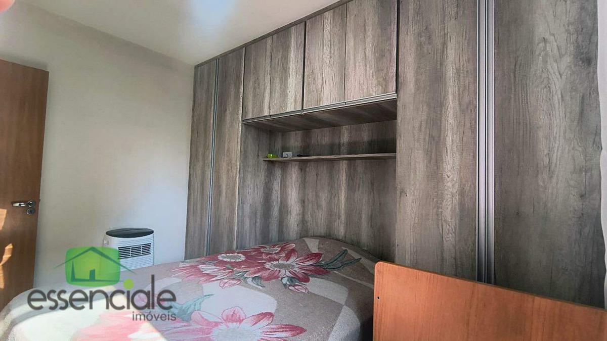 Apartamento, Laranjeiras, 2 Quartos, 1 Vaga