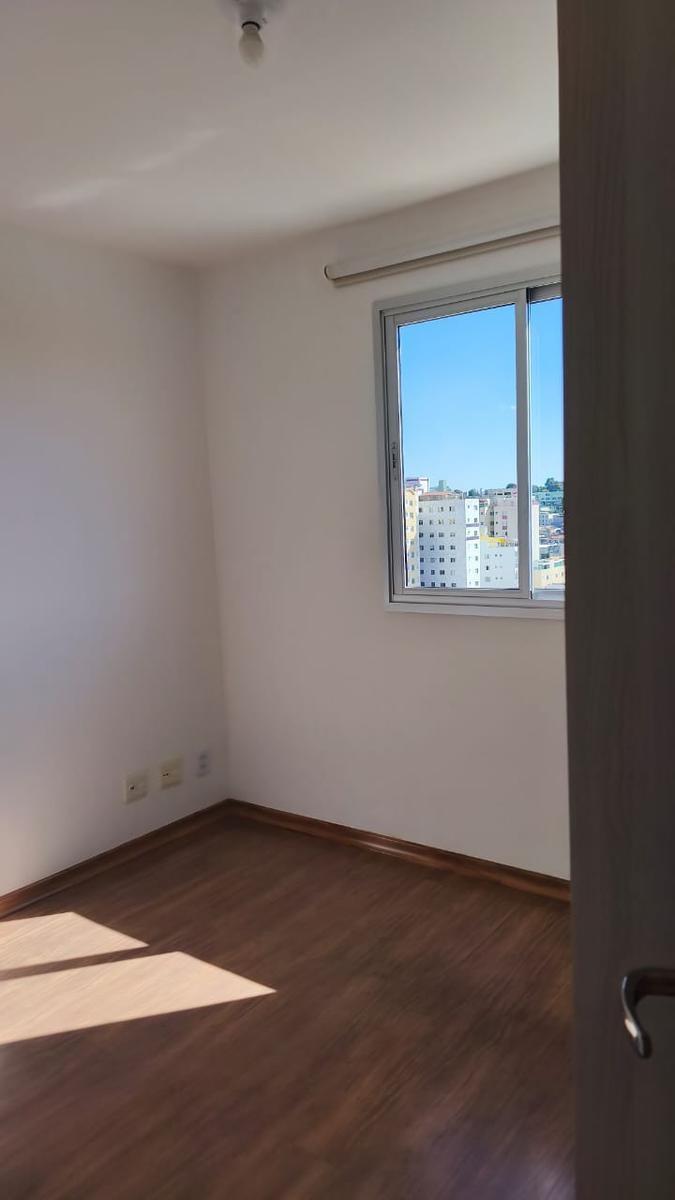 Apartamento, Sagrada Família, 3 Quartos, 2 Vagas, 1 Suíte