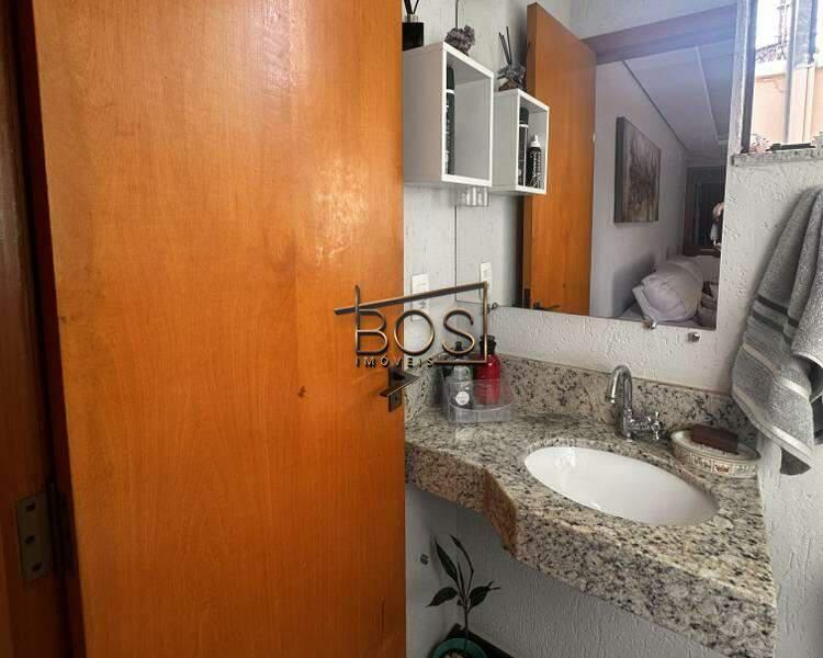 Casa, Fernão Dias, 3 Quartos, 2 Vagas, 1 Suíte