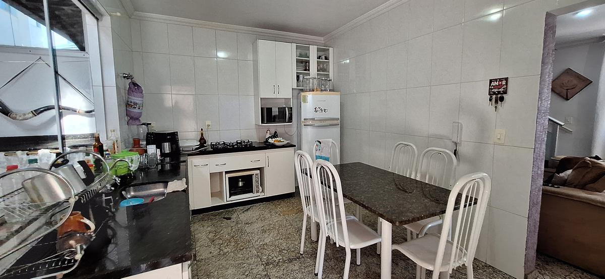 Casa, Manacás, 3 Quartos, 4 Vagas, 1 Suíte