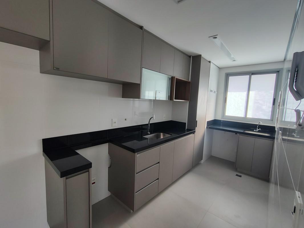 Apartamento, Sagrada Família, 3 Quartos, 2 Vagas, 1 Suíte