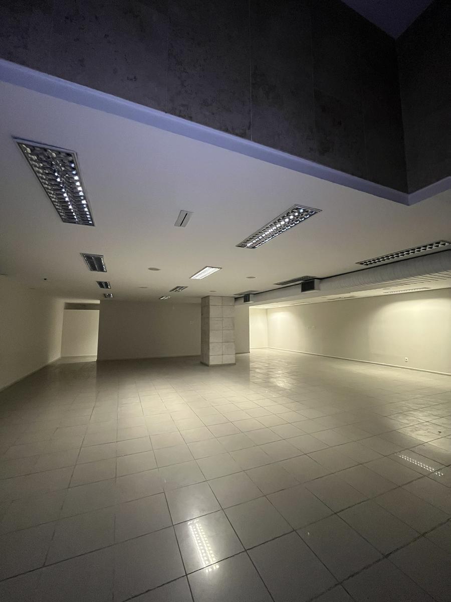 Prédio, Centro, 5 Quartos, 23 Vagas