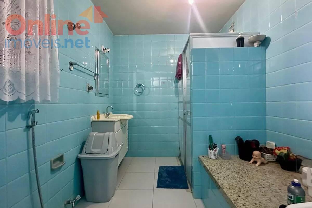 Casa, Serra, 4 Quartos, 0 Vaga, 1 Suíte