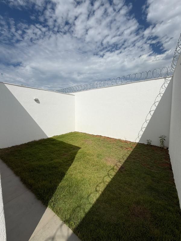 Casa, Novo Centro, 3 Quartos, 2 Vagas, 1 Suíte