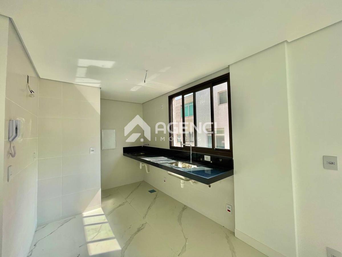 Apartamento, Paquetá, 2 Quartos, 0 Vaga, 1 Suíte