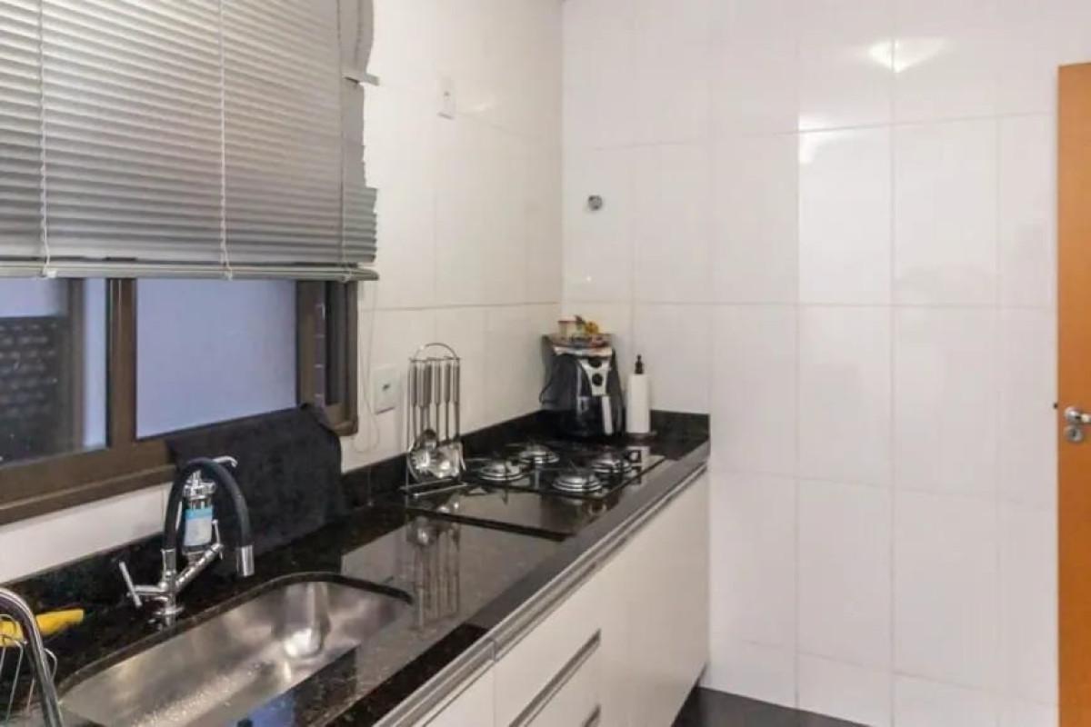 Apartamento, Sagrada Família, 3 Quartos, 3 Vagas, 1 Suíte