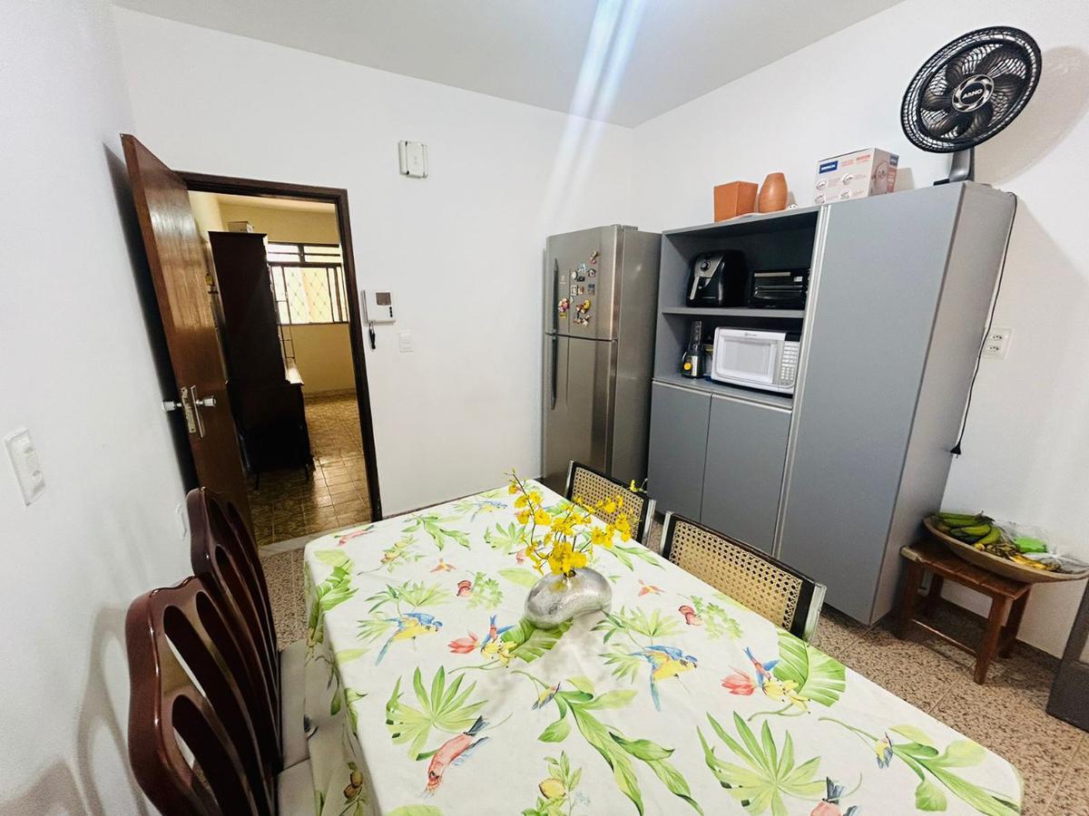 Casa, Caiçaras, 3 Quartos, 0 Vaga, 1 Suíte