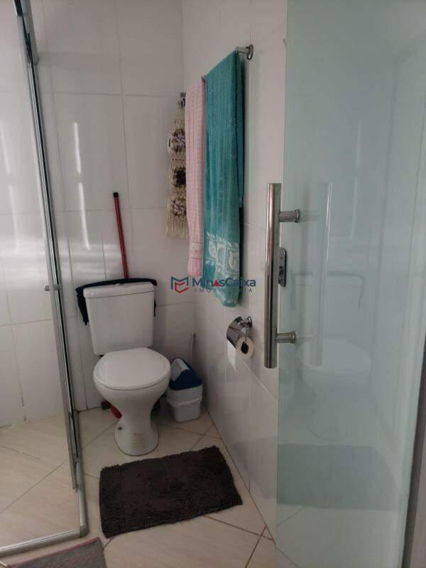 Casa, Primavera, 3 Quartos, 1 Vaga, 1 Suíte