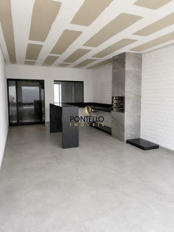 Casa, Jardim Europa, 4 Quartos, 3 Vagas, 1 Suíte