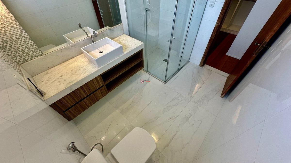 Casa, Itapoã, 3 Quartos, 4 Vagas, 1 Suíte