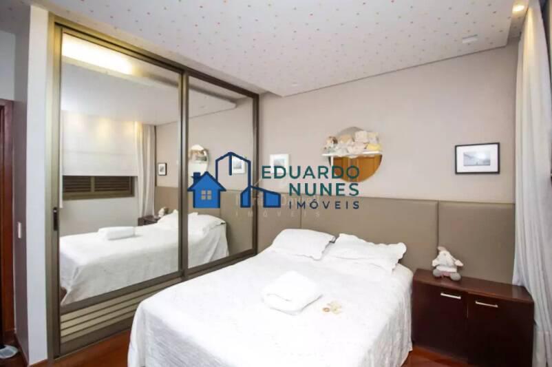 Apartamento, Funcionários, 4 Quartos, 5 Vagas, 2 Suítes